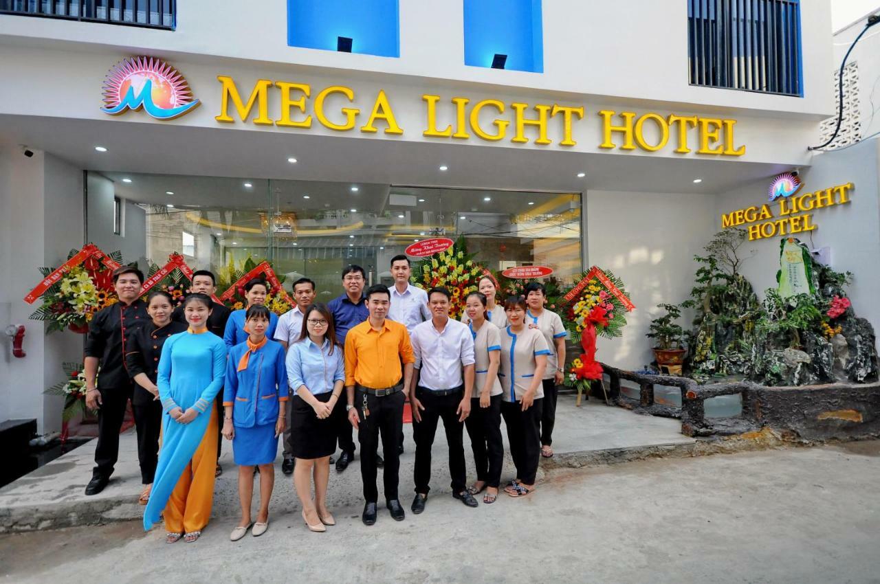 Mega Light Hotel Nha Trang Extérieur photo